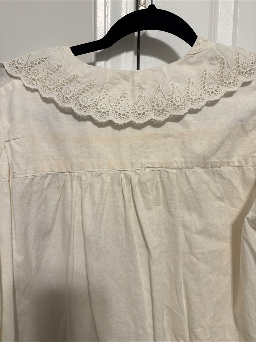 Eileen West Cream Lace-Trim Nightgown Vintage - Picture 6 of 10